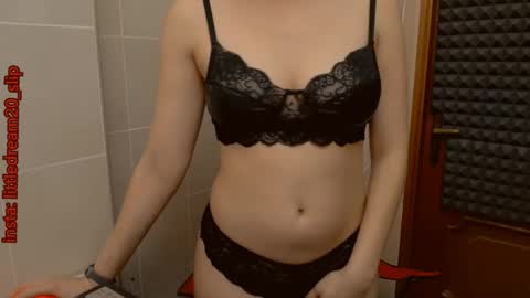 LittleDream20 online show from 01-02-25, 04:30