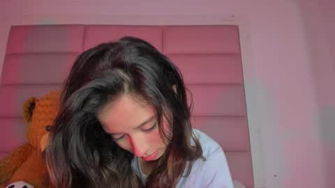 littlee_emma_ online show from 12-14-25, 03:12