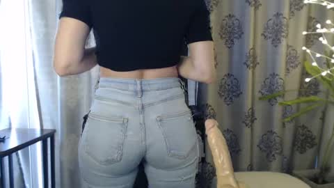 Your little flower  online show from 03-05-25, 11:06