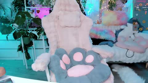 Snapshot of littleflufflepuff chatting on 02-03-25, 08:24 Riza Riri Puff  online show from 02-03-25, 08:24