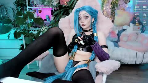 Snapshot of littleflufflepuff chatting on 02-08-25, 04:57 Riza Riri Puff  online show from 02-08-25, 04:57
