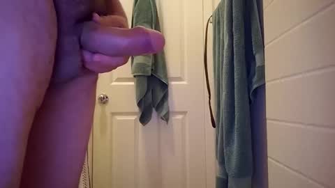 littleguyy888 online show from 04-22-26, 11:56