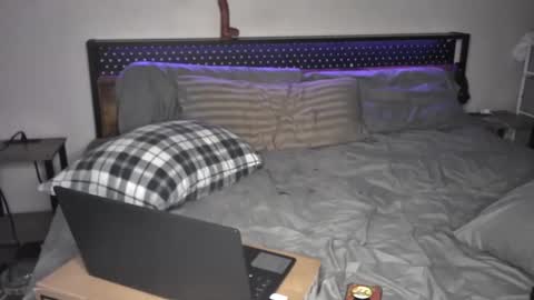 Snapshot of littlejessielov chatting on 01-02-25, 12:13 Jessie online show from 01-02-25, 12:13