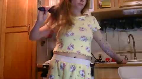 littleleo96 online show from 02-10-26, 07:12