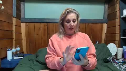 lisanixs online show from 01-15-26, 05:27