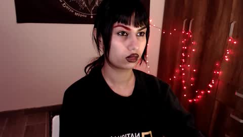 Snapshot of littleluciferrr chatting on 03-12-26, 10:27 Lucifer online show from 03-12-26, 10:27