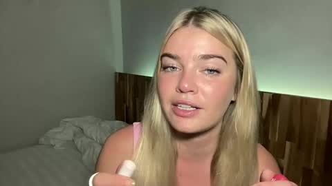 Marciabrady online show from 03-28-26, 04:45