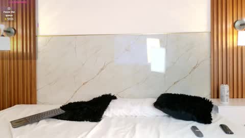 littlemichiko online show from 10-05-25, 07:45