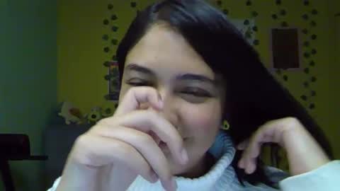 Mia  Wednesday to Sunday 730 am to 1030 am Colombian Hour D online show from 11-09-25, 05:17