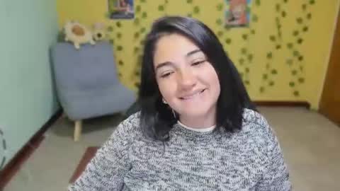 Mia  Wednesday to Sunday 730 am to 1030 am Colombian Hour D online show from 12-02-25, 05:35