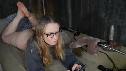 littleprincess92 online show from 02-12-25, 10:14