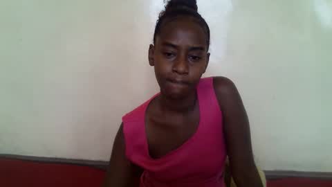 littlesandie online show from 11-20-25, 05:29