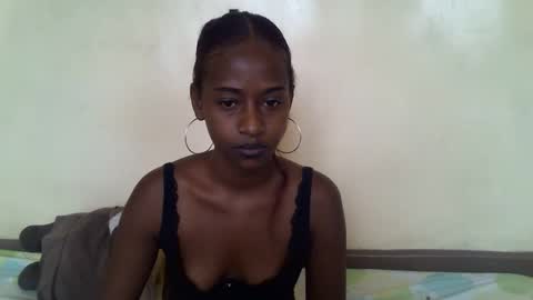 littlesandie online show from 01-14-26, 06:08