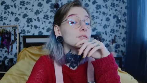 Niki  free tg channel with some photos gifs and info about streams  online show from 10-01-25, 06:41