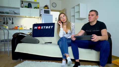 Little Tifany online show from 12-22-24, 12:27