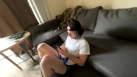 Snapshot of littlethiqself chatting on 10-28-25, 04:42 Anon interracial gay fuck online show from 10-28-25, 04:42