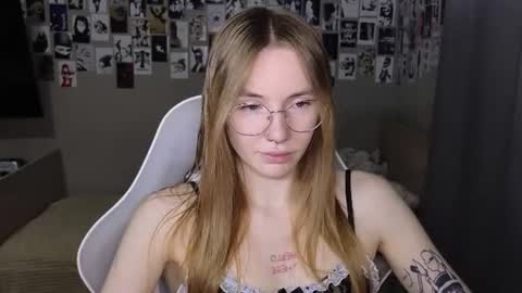 Eliana online show from 07-18-26, 07:01