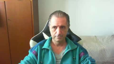 liuk53 online show from 05-01-26, 12:54