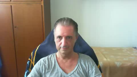 liuk53 online show from 05-23-26, 12:20