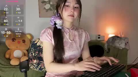 nana online show from 06-17-26, 01:08