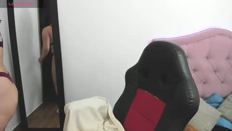 Katalina Novoa. online show from 01-29-25, 01:27