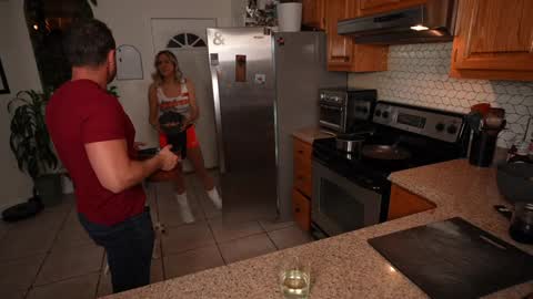 Snapshot of livanddrew chatting on 11-08-25, 12:22 Liv and Drew online show from 11-08-25, 12:22