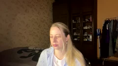 Livandria online show from 04-13-26, 08:25
