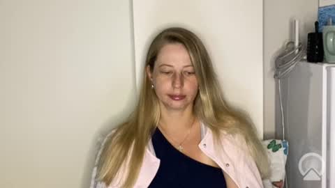 Livandria online show from 06-14-26, 11:07