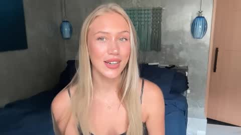 olivia online show from 02-05-26, 03:11