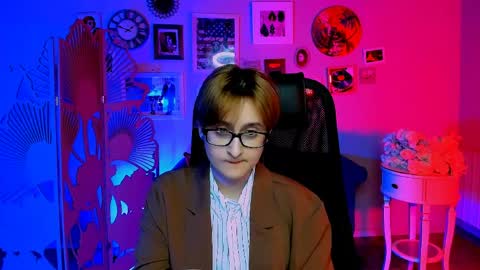 Snapshot of lixeluna chatting on 04-07-26, 06:36 LixeLuna online show from 04-07-26, 06:36