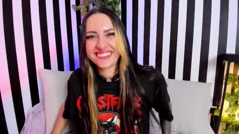 Liz  online show from 02-26-26, 06:07