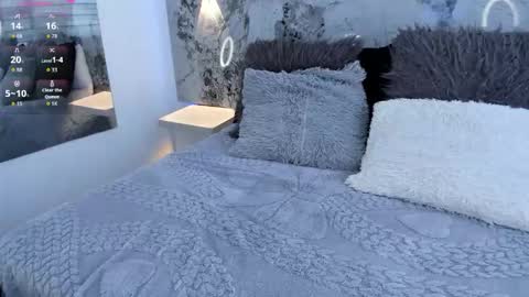 Liz  online show from 10-09-25, 12:03