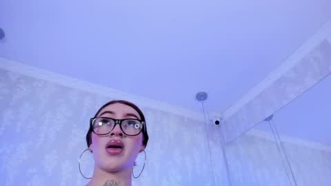 LIZ LUNNA online show from 07-29-26, 09:13