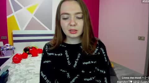 Snapshot of lizaghost chatting on 03-07-25, 03:39 Girl next door online show from 03-07-25, 03:39