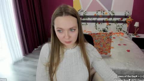 Snapshot of lizaghost chatting on 10-17-25, 11:46 Girl next door online show from 10-17-25, 11:46