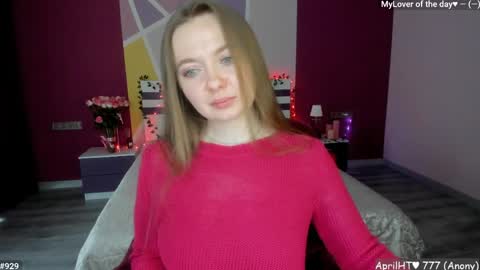 Girl next door online show from 04-06-26, 11:44