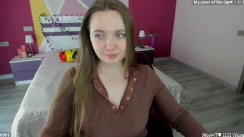 Snapshot of lizaghost chatting on 05-04-26, 11:39 Girl next door online show from 05-04-26, 11:39