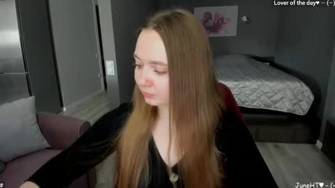 Snapshot of lizaghost chatting on 06-02-26, 11:34 Girl next door online show from 06-02-26, 11:34