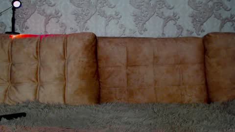 lizamartina online show from 01-11-25, 07:49