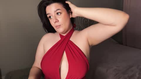 lizamartina online show from 12-23-25, 02:31