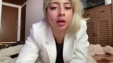 Snapshot of lizambarr chatting on 12-26-24, 07:27 Lizeth online show from 12-26-24, 07:27