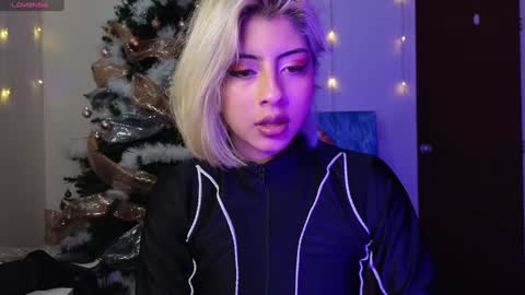 Snapshot of lizambarr chatting on 12-30-24, 04:31 Lizeth online show from 12-30-24, 04:31