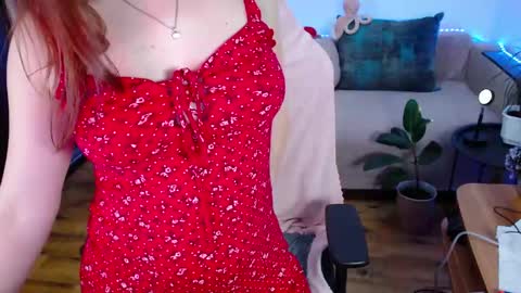 LIzaSwan online show from 03-01-25, 06:32