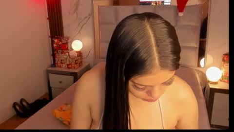 lizeth_salazar online show from 12-18-25, 11:27