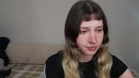 Snapshot of lizgein chatting on 05-22-26, 02:30 lizgein online show from 05-22-26, 02:30
