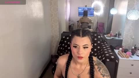 Snapshot of lizha_milf chatting on 11-23-25, 07:57 Lizha online show from 11-23-25, 07:57