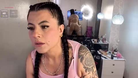 Snapshot of lizha_milf chatting on 11-25-25, 06:30 Lizha online show from 11-25-25, 06:30