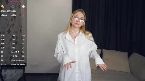 Megan online show from 01-06-26, 05:49