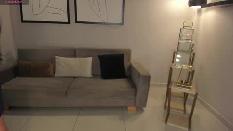 Lizzi  online show from 01-06-26, 09:18