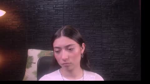 Snapshot of lizzie_collin chatting on 10-08-25, 02:04 Lizzie online show from 10-08-25, 02:04